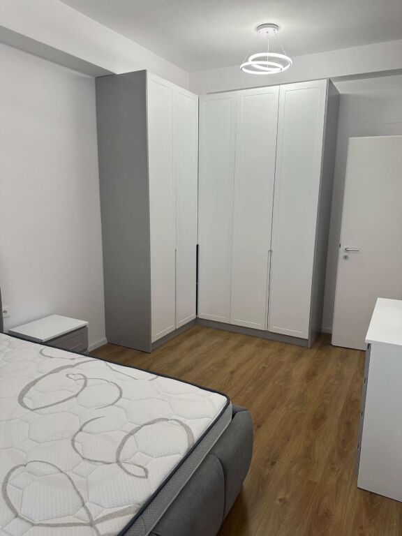Jepet me qera Apartamenti 1+1 , Ali Dem perballe Mandalemit tek Rezidenca Kadiu 450 mije leke