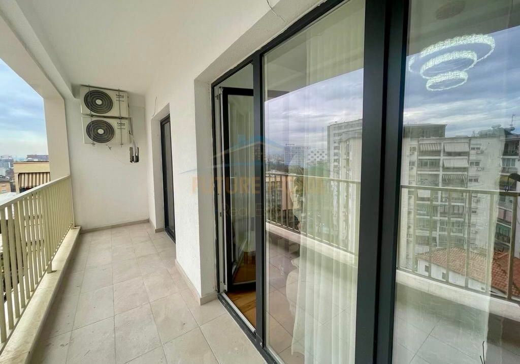 📍 Zogu i Zi –Qera 1+1 Super Modern në Godinë të Re (2025)! 💎