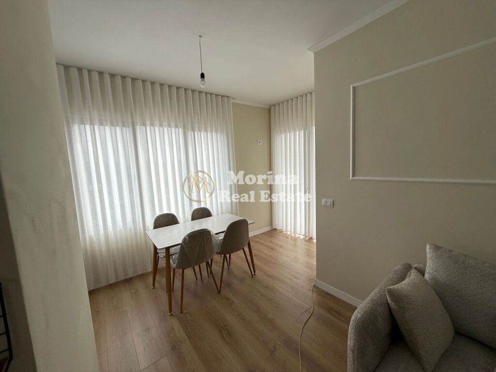 Rent | Apartment 1 + 1 | Casa Italia | 400 €/month
