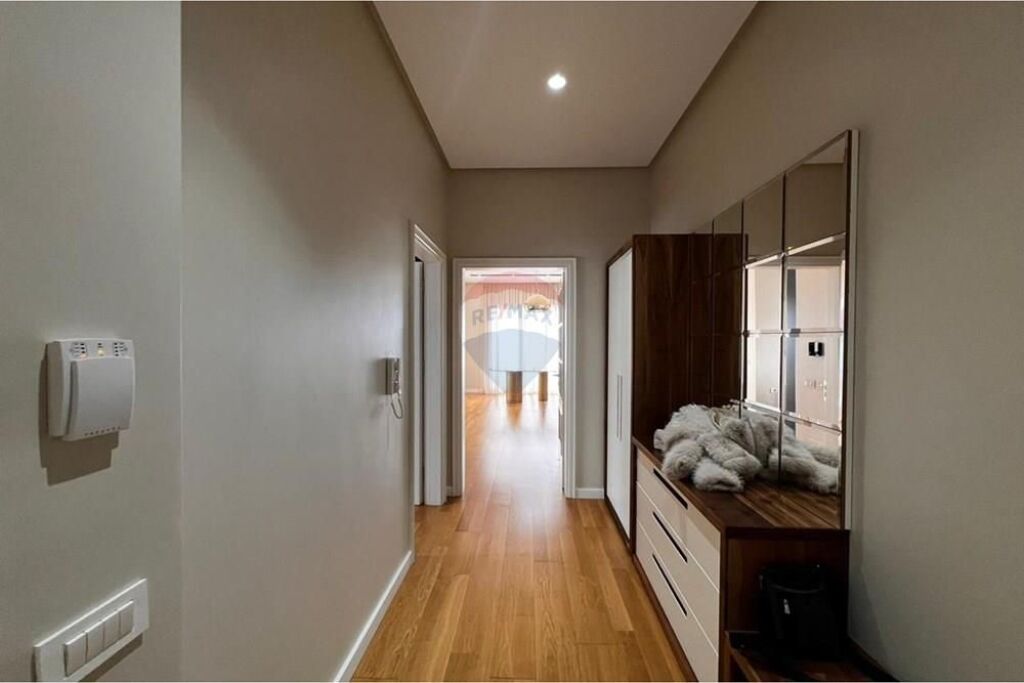 Apartament 2+1+2 me qira te Kopshti Botanik!