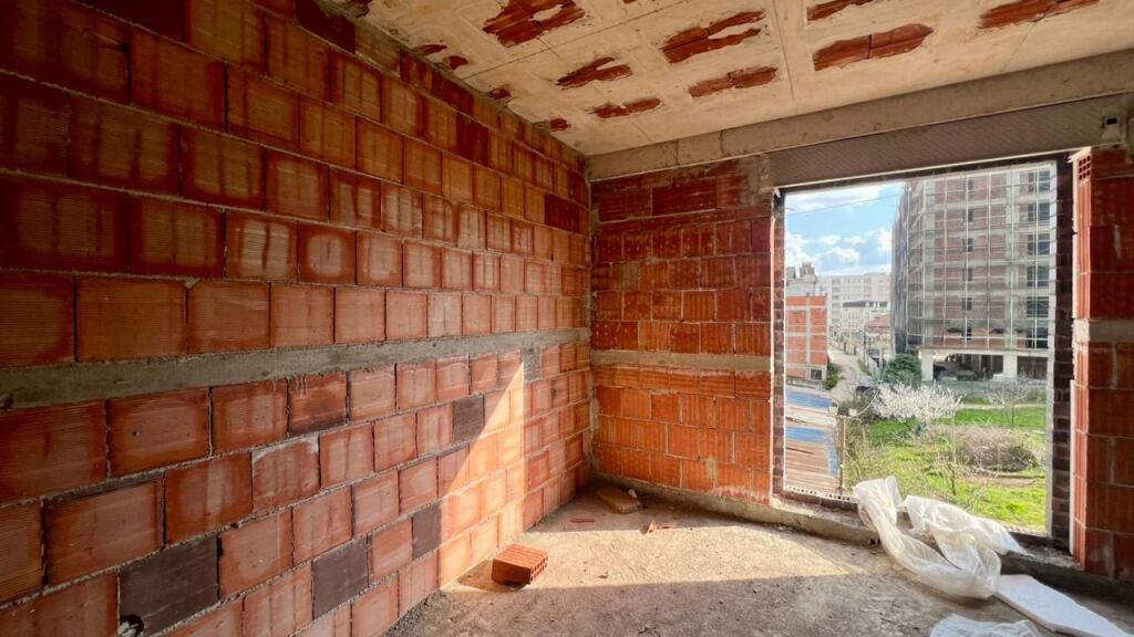 SHITET : 1+1📍Paskuqan (Ringside Rezidenc) - 76,000€ - S.65m² - Kt.3 - Orientim Jug🌞|| Vetem pak minuta nga Tirana🚀