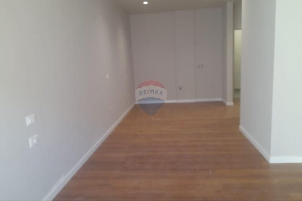 Zyrë - Për Qira - Rruga Liman Kaba, Tiranë