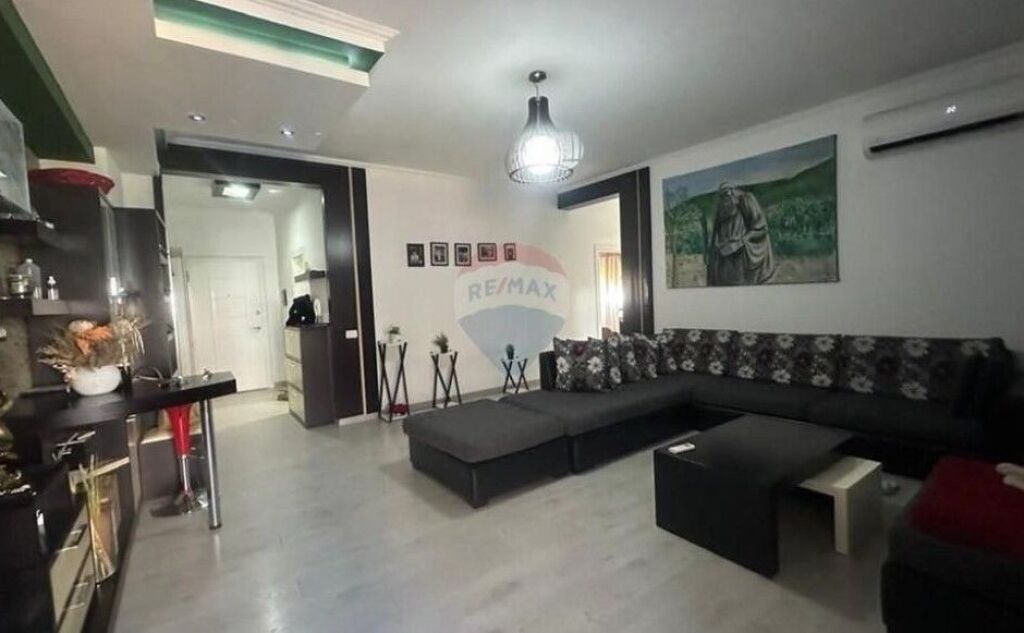 Apartament - Për Shitje - Rruga Jordan Misja, Tiranë(ID: 530381006-182)