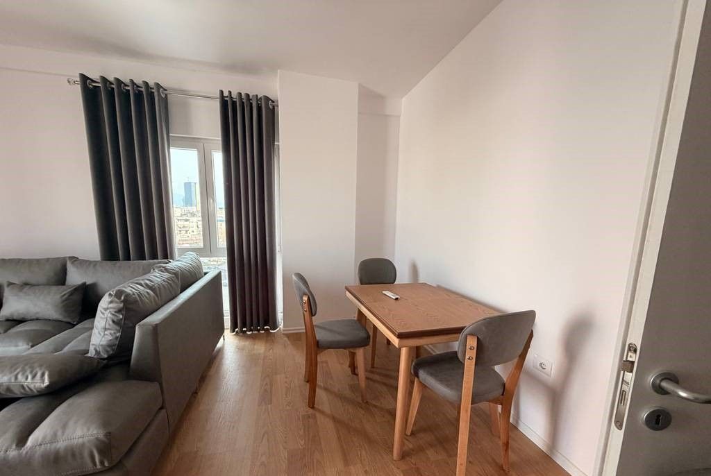 NE ZOG TE ZI JEPET PER QIRA APARTAMENT 2+1+2 !