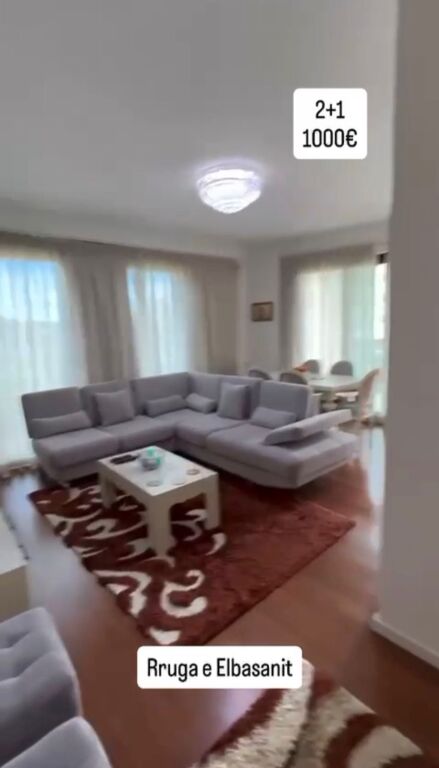Apartament 2+1 me qira tek Rruga Elbasanit
