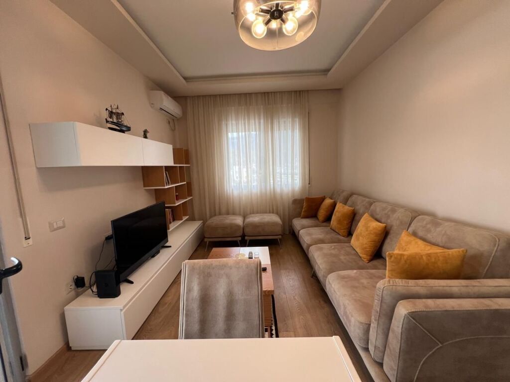 Apartament 2+1 me Qera