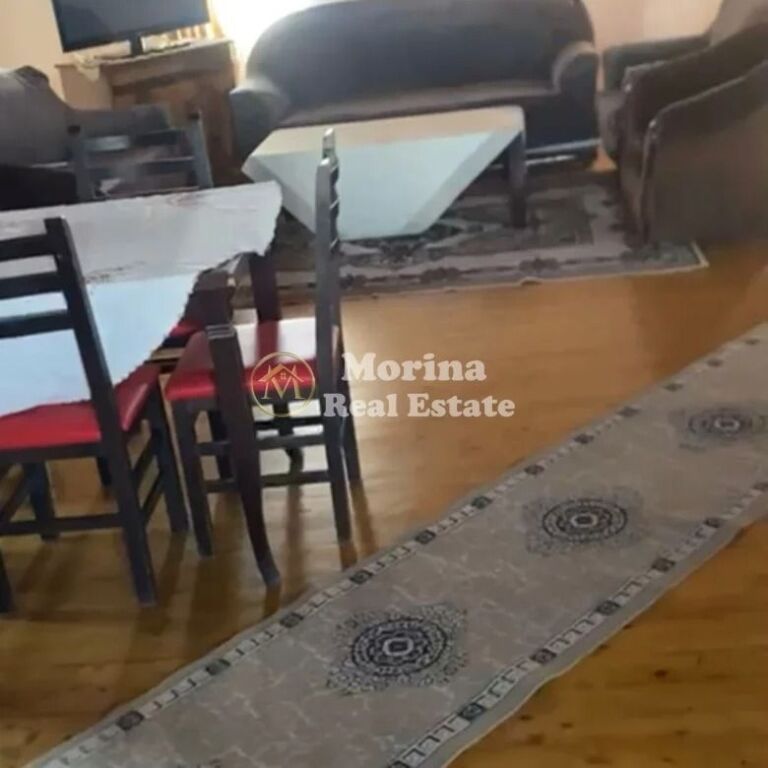 Affitto | Casa privata 2 + 1 | Ex Piazza Shqiponja | 350 €/mese