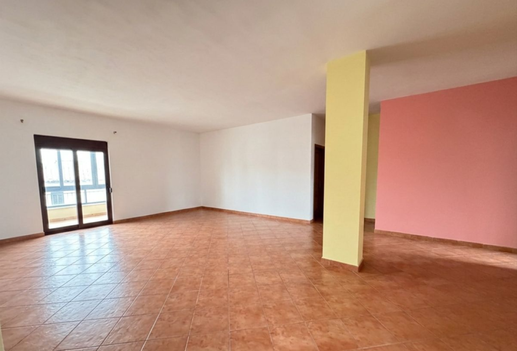 Property for sale in a strategic location – main road near the Police Directorate