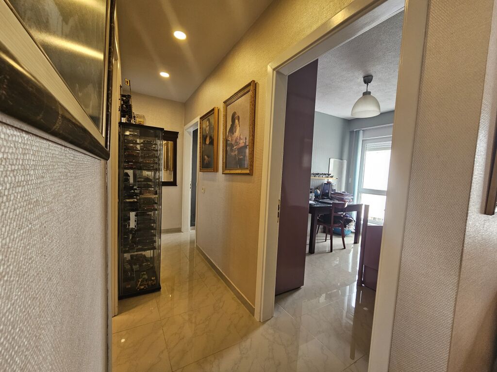 Apartament 3+1 per shitje te 21 Dhjetori, Kompleksi Magnet