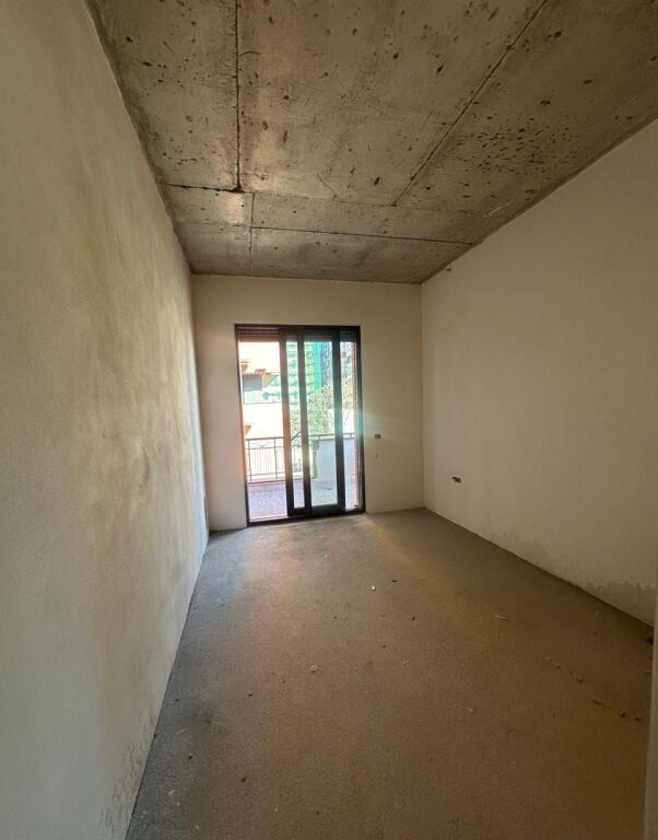 📌 Apartament në Shitje 2+1+2 + Depo te Kompleksi Delijorgji