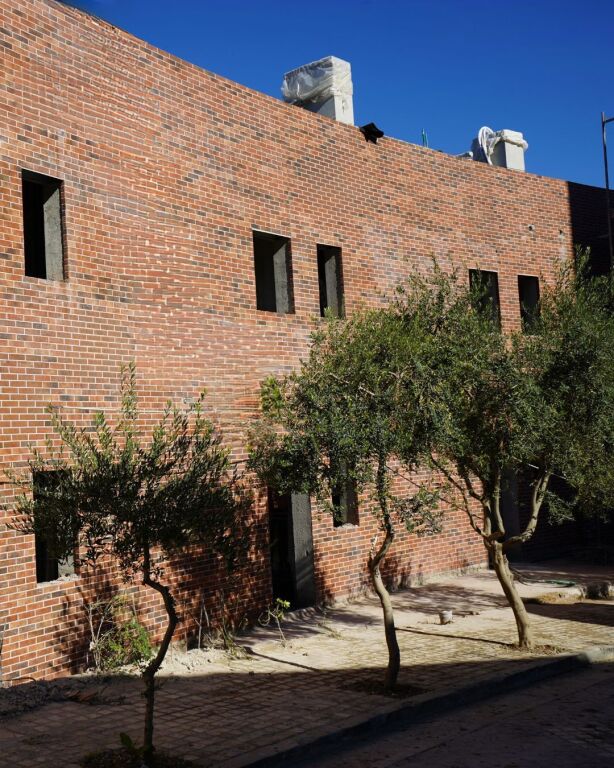 Triplex 3+1+3+veranda in vendita📍Kodra Diellit