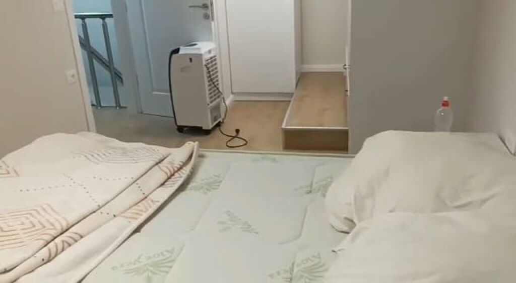 Tirane, jepet me qera apartament 2+1 , 52 m² 600 € (misto mame)
