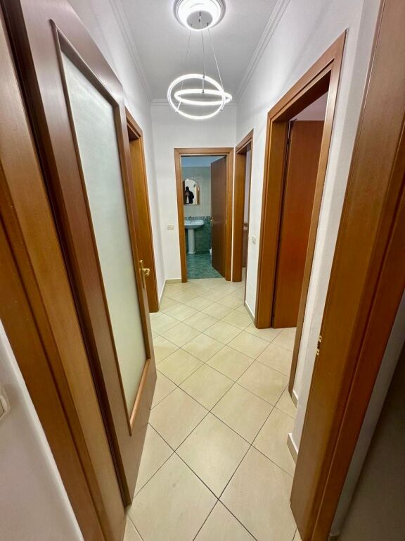 📣 SHITET Apartament 2+1 Me 2 Tualete Dhe Post Parking 📍 Don Bosko, Prane Kishes ✨