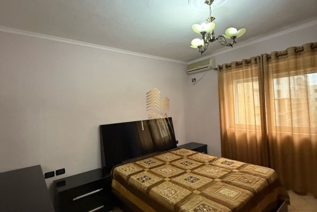 Rent, Apartment 1+1+Separate Kitchen, Center, 450€