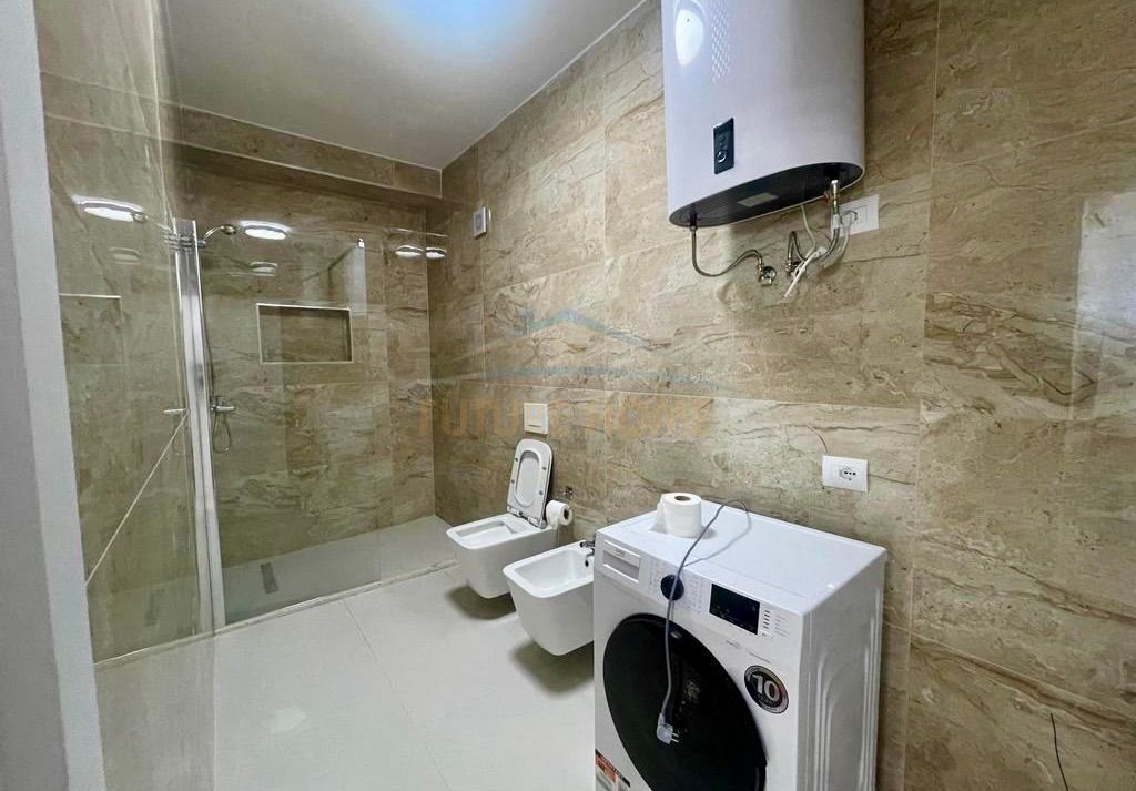 📍 Zogu i Zi –Qera 1+1 Super Modern në Godinë të Re (2025)! 💎