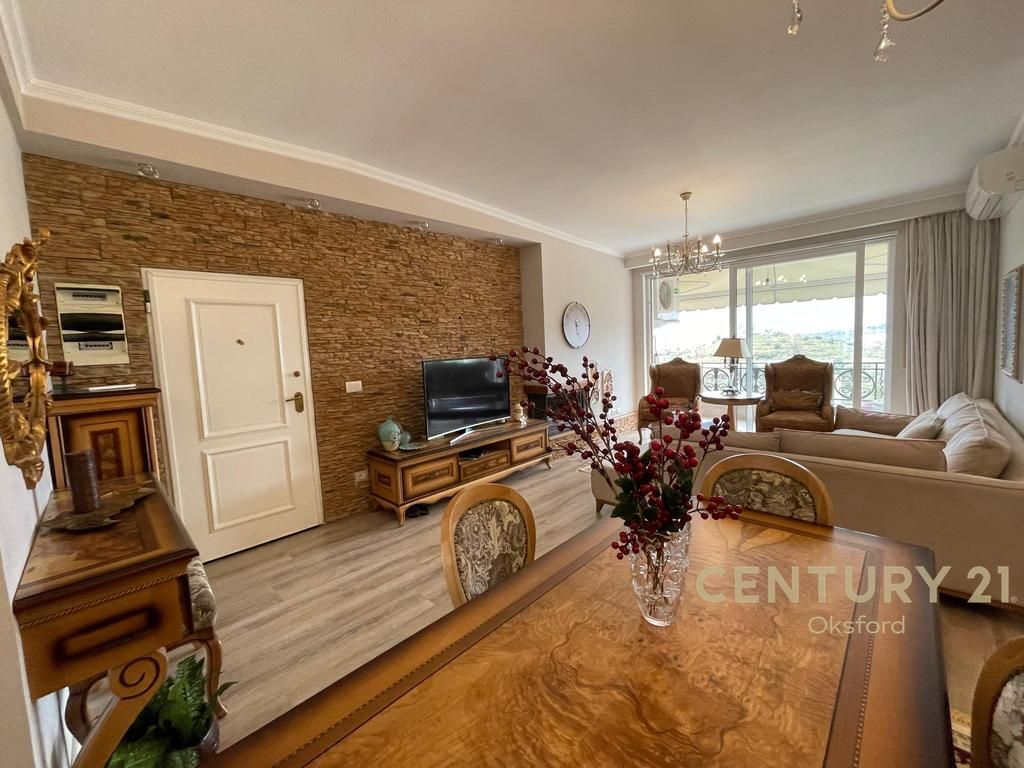 Jepet me qira apartament 3+1+2 tek Rezidenca Kodra e Diellit 2