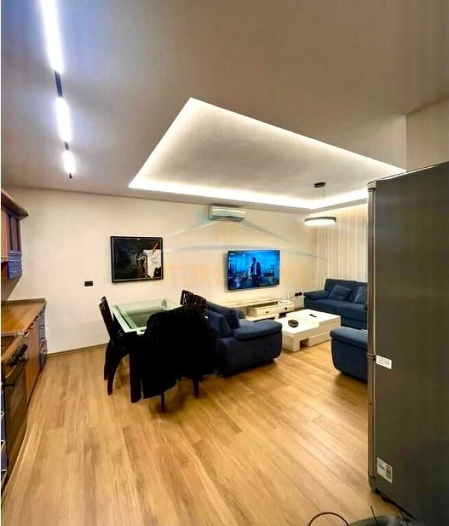 📍 Via di Durazzo – Affitto 1+1 Ampio &amp; Moderno in Affitto! 🏠