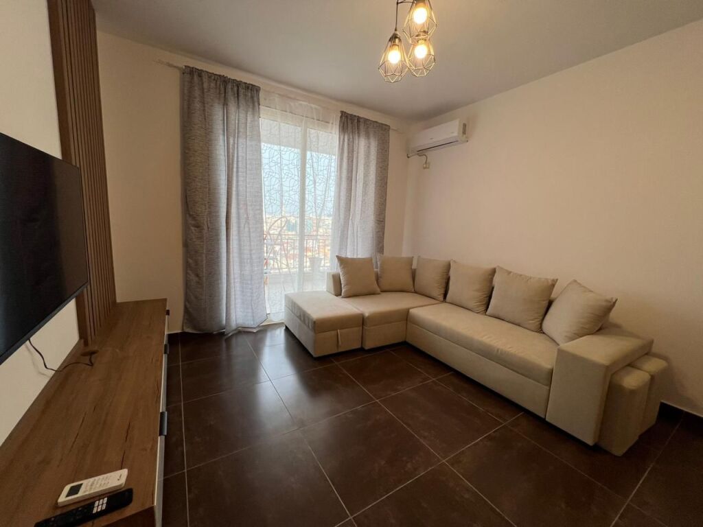 affittasi 2+1 presso RRETHRROTULLIMI ASTIRIT !
