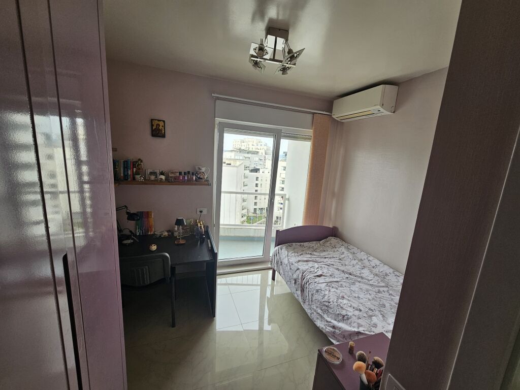 Apartament 3+1 per shitje te 21 Dhjetori, Kompleksi Magnet