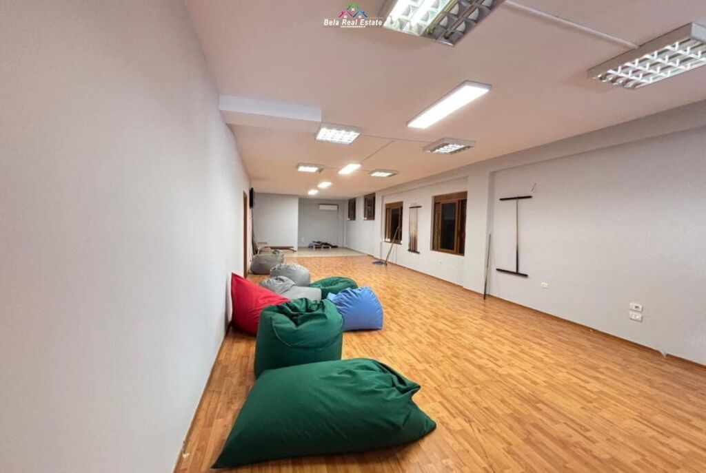 Zyre Me Qera Tek Kodra e Diellit (ID BZ2850) Tirane