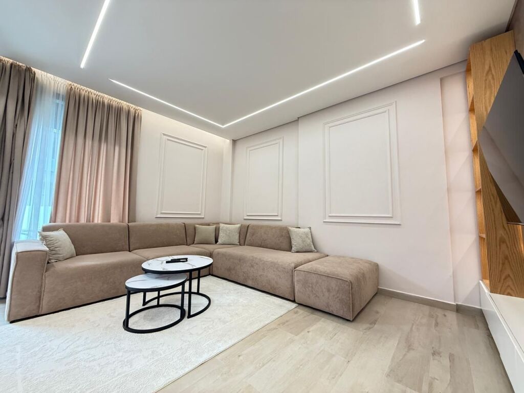 APARTAMENT 2+1 ME PARKIM PER QERA TE TEG