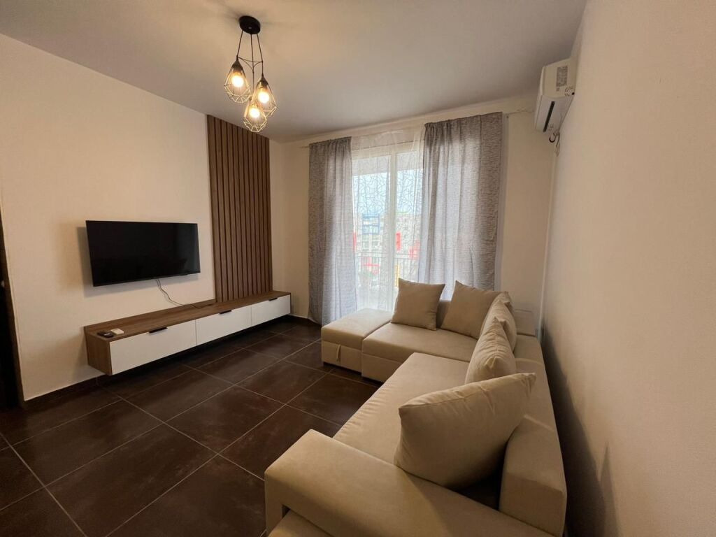 affittasi 2+1 presso RRETHRROTULLIMI ASTIRIT !
