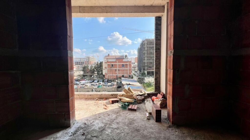 SHITET : 1+1📍Paskuqan (Ringside Rezidenc) - 76,000€ - S.65m² - Kt.3 - Orientim Jug🌞|| Vetem pak minuta nga Tirana🚀