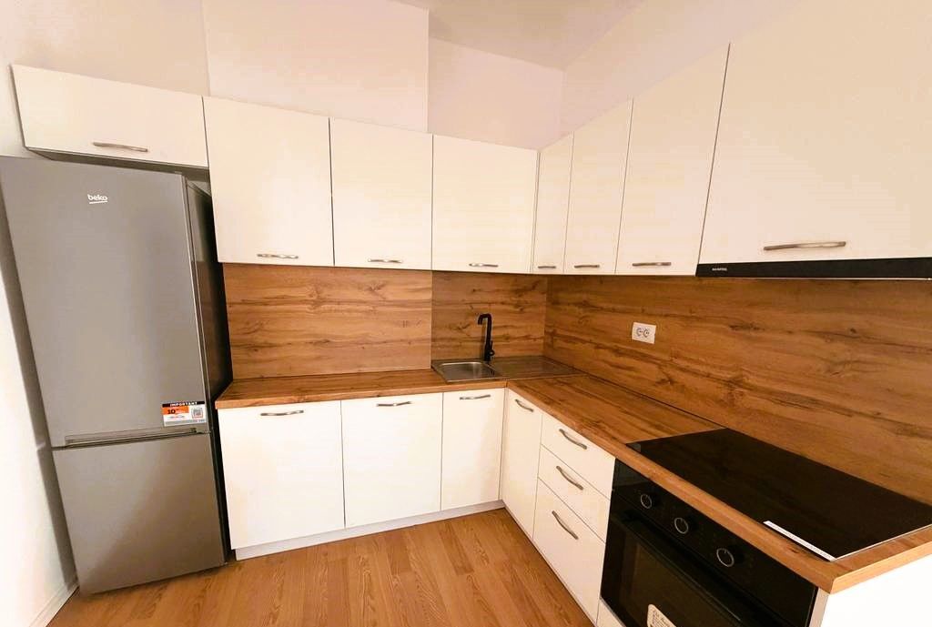 APPARTAMENTO 2+1+2 IN AFFITTO A ZOG TE ZI