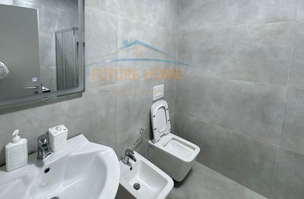 Affitto, Appartamento 1+1+ Posto Auto, Zogu i Zi, Tirana