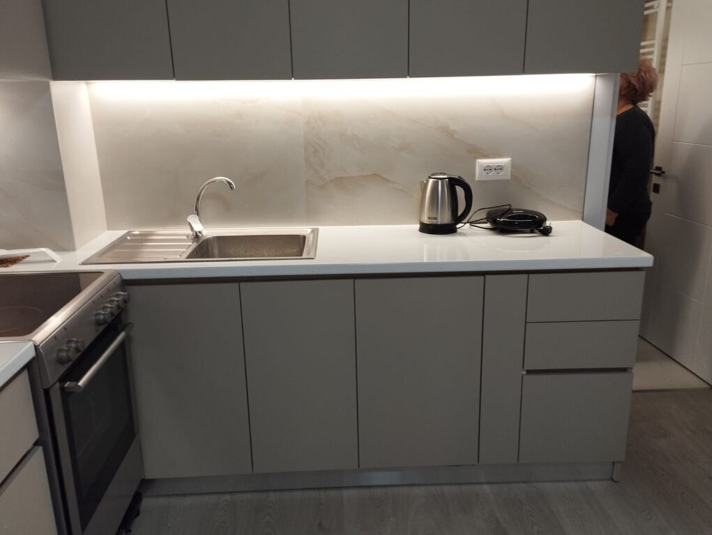 Apartment 1+1 for rent, behind Concord Center (5 Maj street) 500 thousand lek