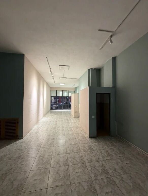 Rent | Business Premises | Pharmacy 10 | 800 €/month