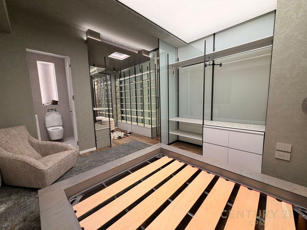 Luxury 2+1+2 apartment for sale at Ambassador 3