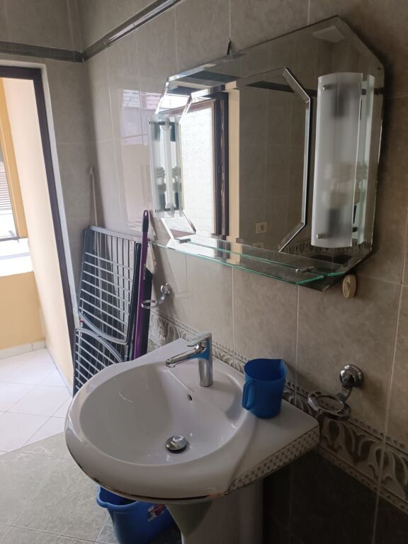 For rent Apartment 1+1, Prokop Mima street near Kristal Center (Paris Commune) 500 thousand lek