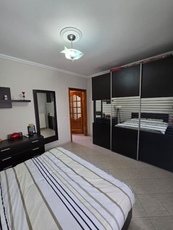 📌Jepet me qira apartament 2+1 përballë Delijorgjit