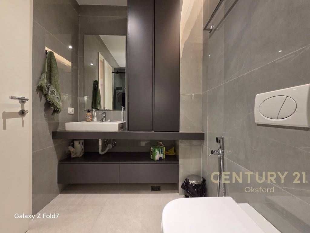 FOR RENT 2+1 APARTMENT AT DELIJORGJI COMPLEX !