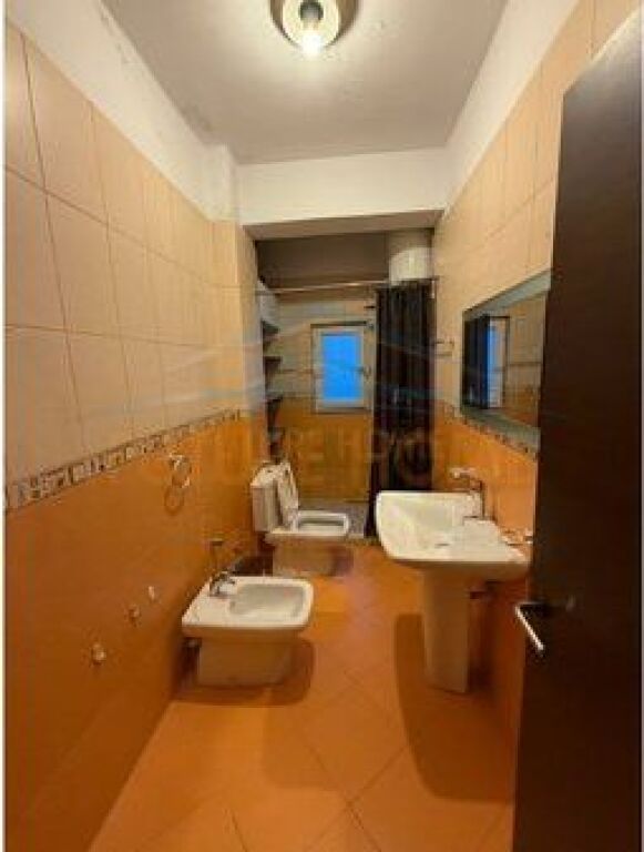 For sale, Apartment 2+1, Bllok