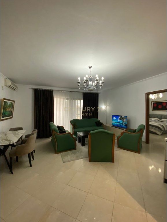 Apartament 1+1 Me Qira në Ish Blloku, Tiranë