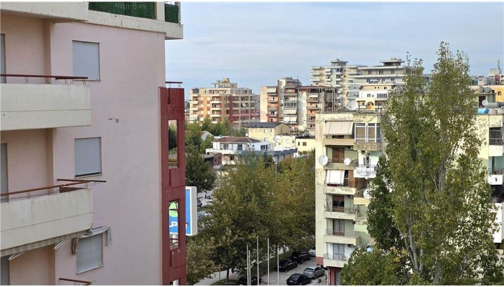 Apartament 2+1+2 ne shitje , Rruga e Cipajve