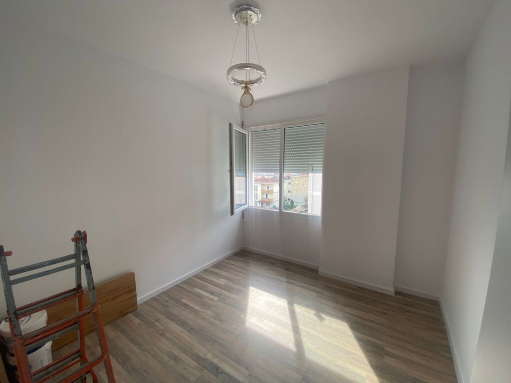 Apartament 3+1+2, me qera, Rrethi i Ullirit, Kamez