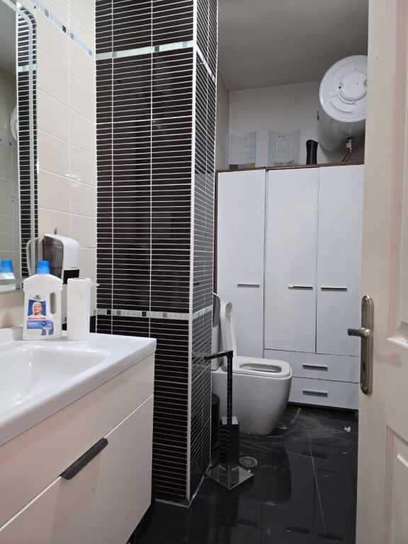 Office for rent, Kavaja Street