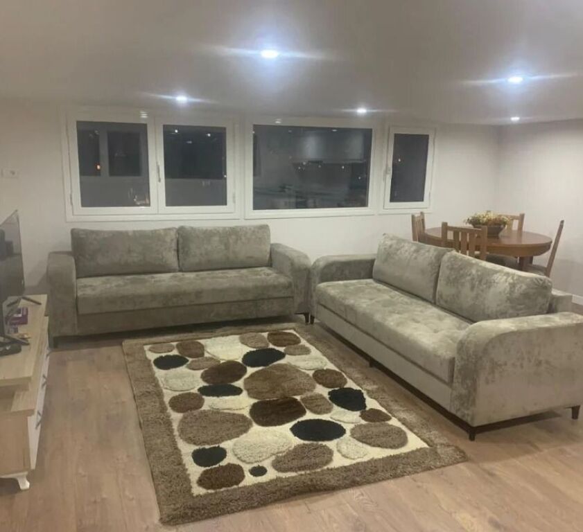 Affitto | Casa privata 1 + 1 | Siri Kodra | 450 €/mese