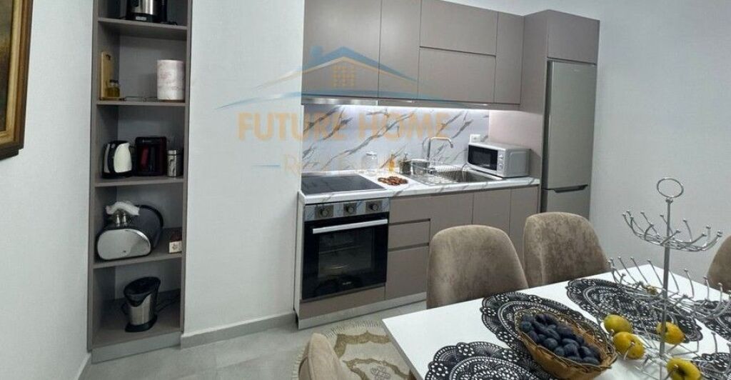 Affitto, Appartamento 1+1+ Posto Auto, Zogu i Zi, Tirana