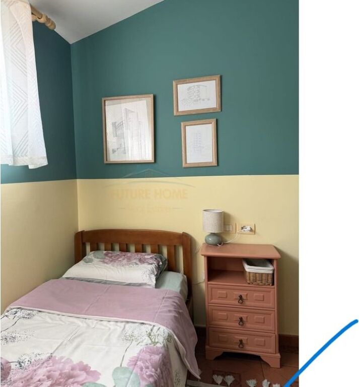 Shitet,  Apartament 2+1, Bllok, Tiranë