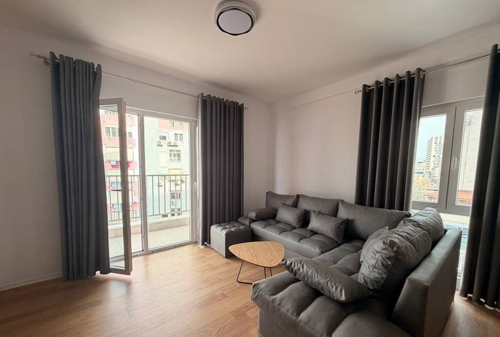 NE ZOG TE ZI JEPET PER QIRA APARTAMENT 2+1+2 !