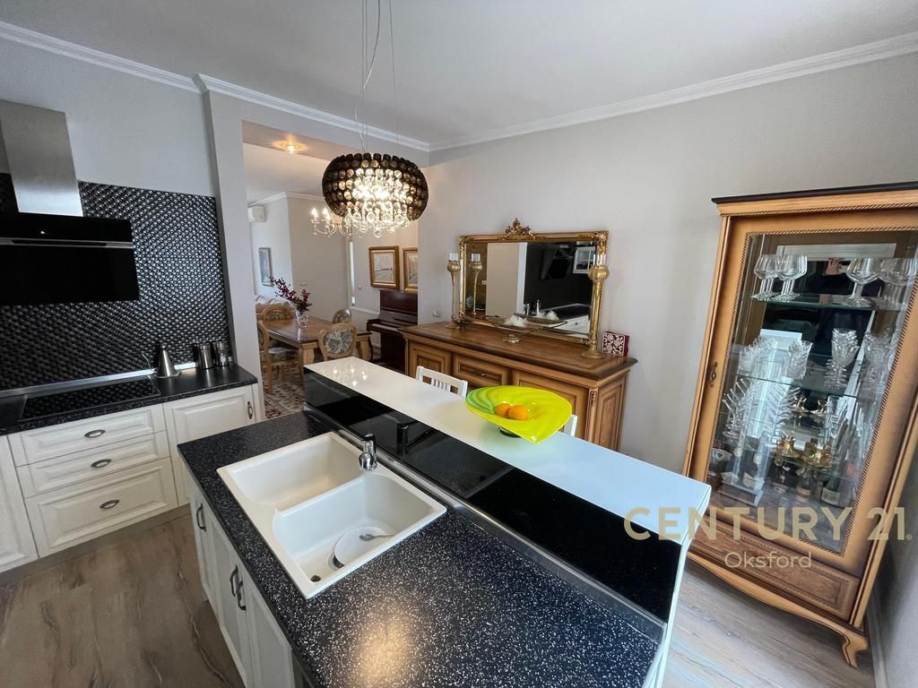 JEPET ME QERA APARTAMENT 3+1+2 TEK KODRA E DIELLIT