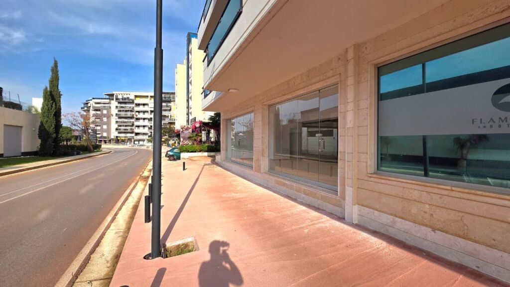 🏢 Dyqan me Qira – Ujë i Ftohtë, Vlorë