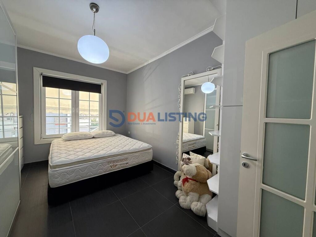 Japim me qira apartament 1+1 prane Gardes ne zonen e bllokut