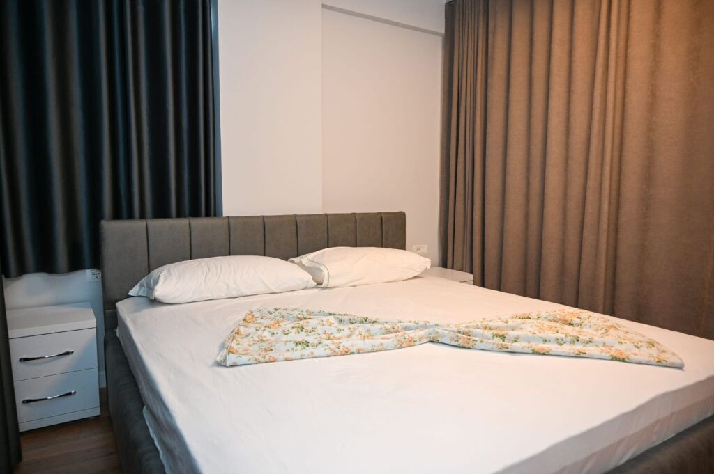 Jepet me qira apartament 1+1