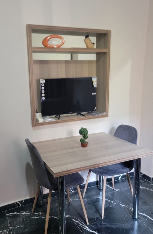 1+1 apartment for rent opposite the American Hospital 3