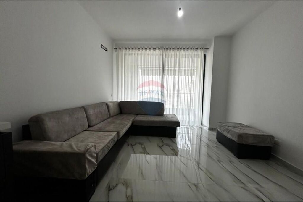 🏡 Apartament Modern me Qira – Gjimnazi Ali Demi, Vlorë